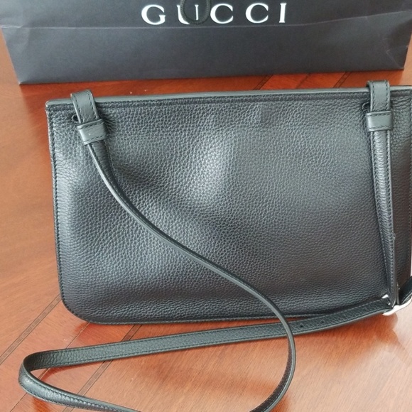 Gucci Black Leather Cross Body Bag - Picture 3 of 5